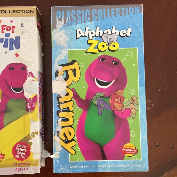 Set of 3 Barney VHS tapes Classic Collection smoke free home Fun & Edicational - Picture 4 of 9